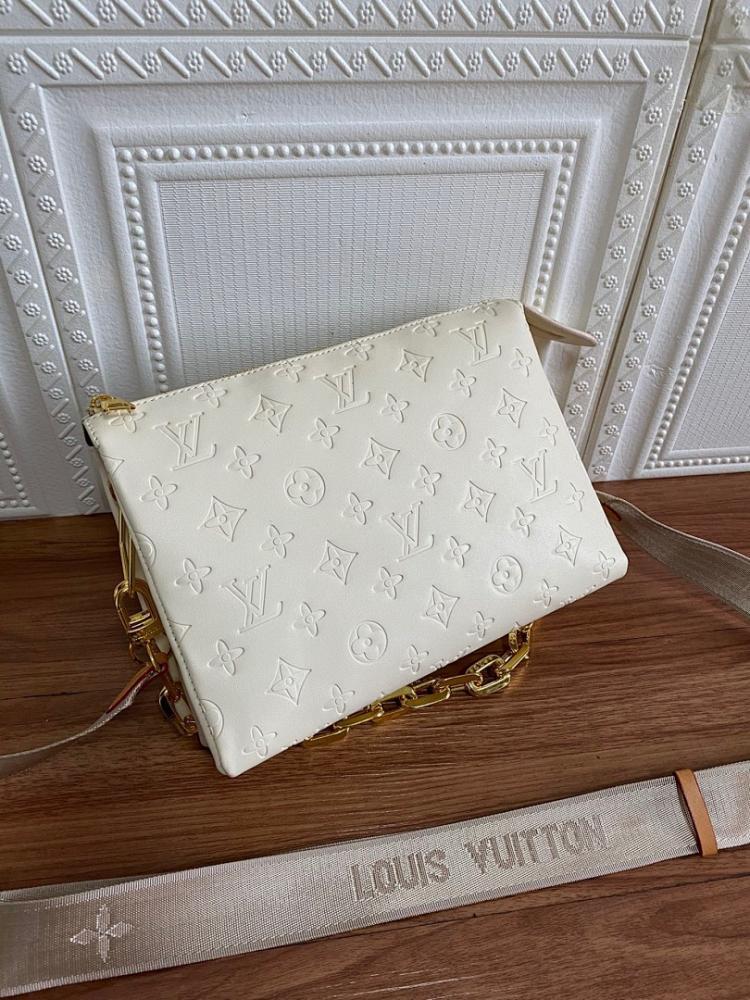Baguette Leather Crossbody Bag