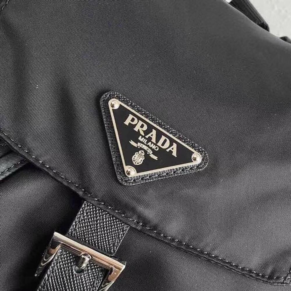 Modern Elegant Saffiano Leather Bag – Special Edition