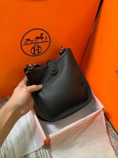 Elegant Refined Leather Top Handle Bag