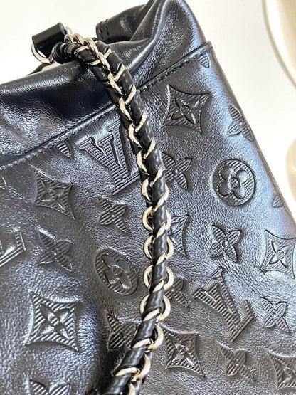Stylish Premium Woven Lambskin Shoulder Bag