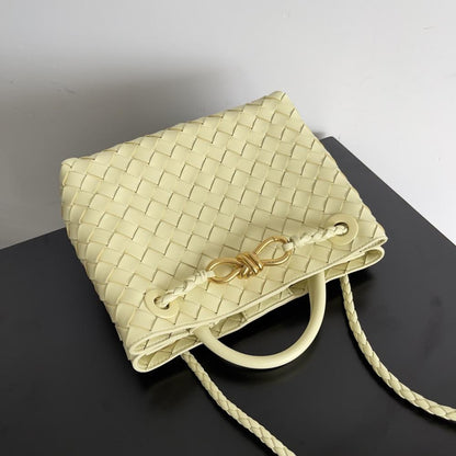 Classic Leather Shoulder Bag