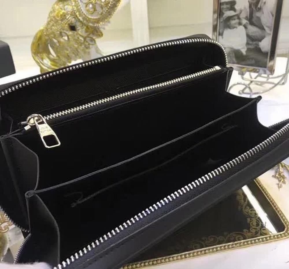 Italian-Inspired Elegant Top Handle Bag