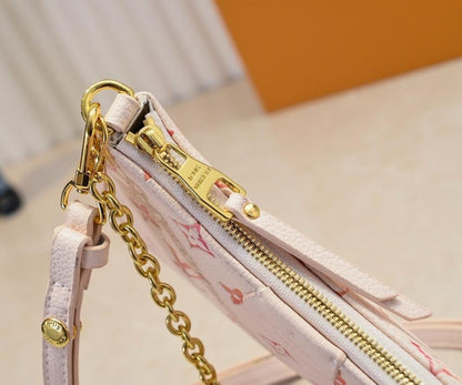 Alma Leather Shoulder Bag