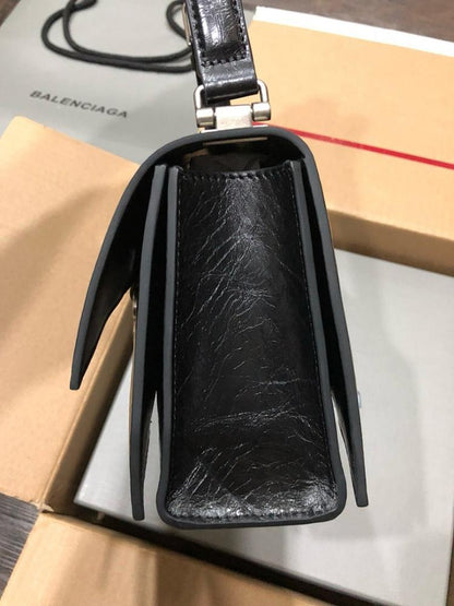 Luxury Calfskin Shoulder Bag – Limited Edition