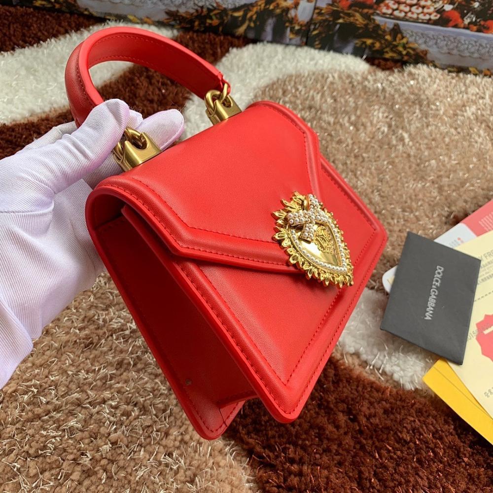 Modern Refined Leather Crossbody Bag