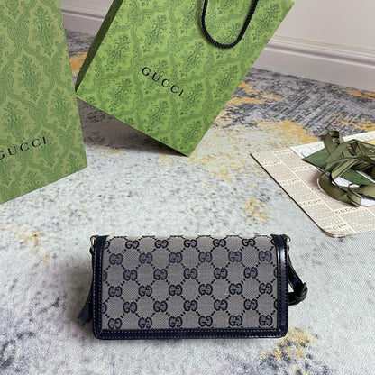 Modern Stylish Shoulder Bag