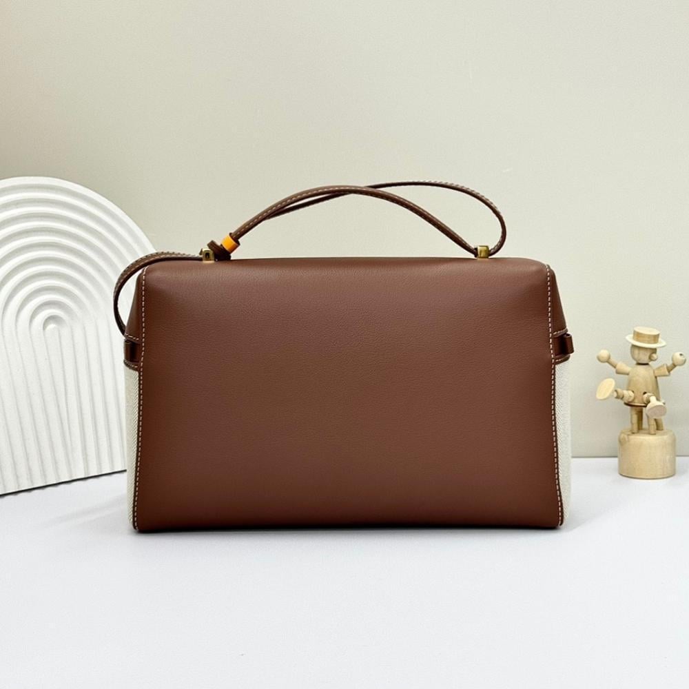 Classic Refined Lambskin Shoulder Bag