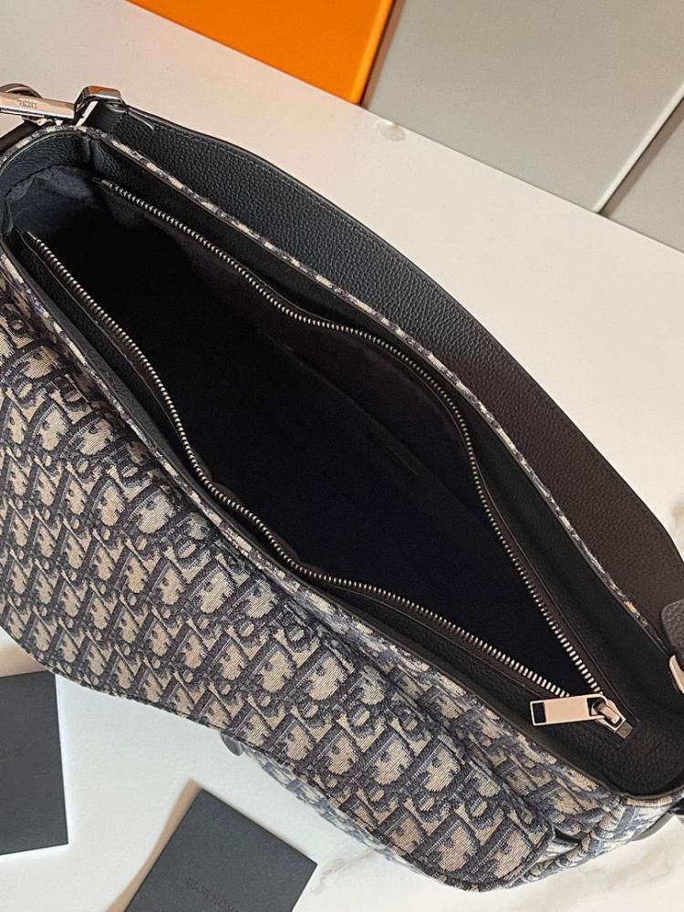 Stylish Refined Grey Calfskin Shoulder Bag