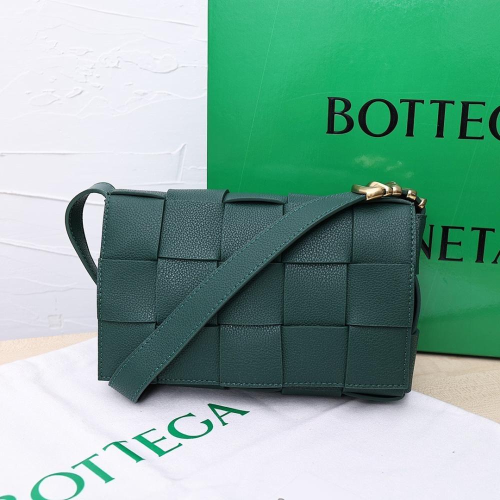 Stylish Refined Leather Shoulder Bag