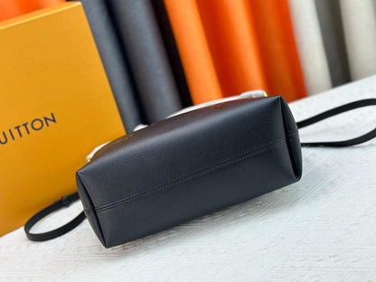 Modern Luxury Leather Shoulder Bag