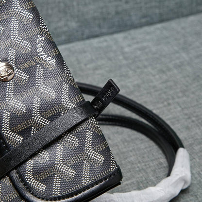 Modern Leather Travel Bag – Limited Edition