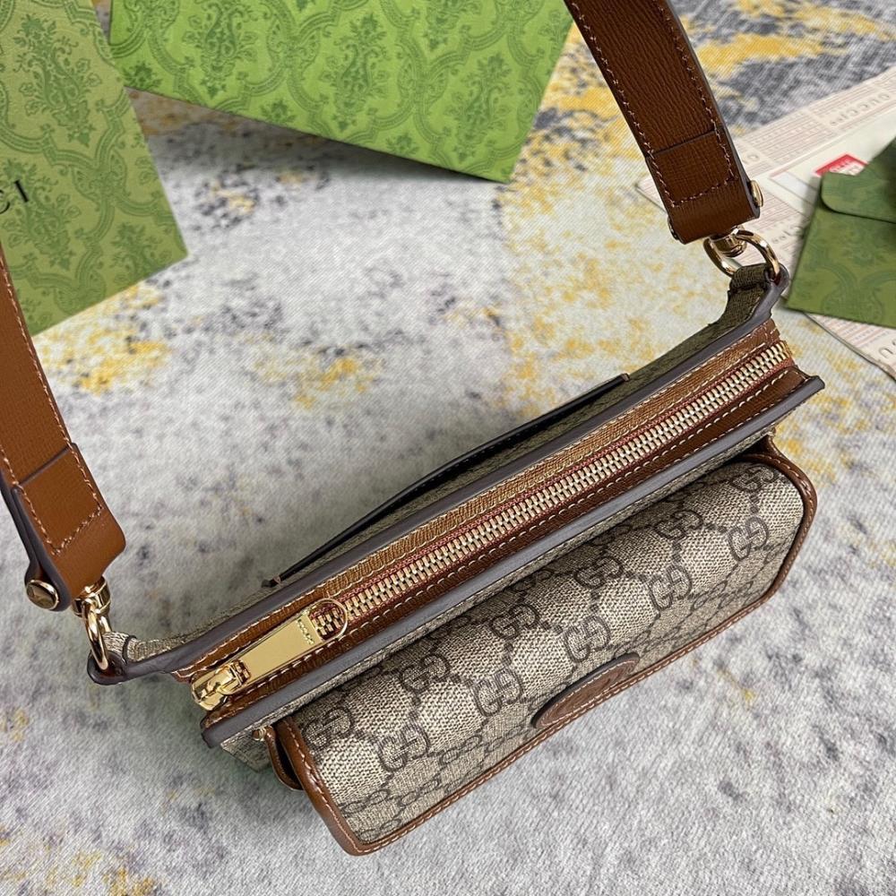 Modern Refined Crossbody Bag