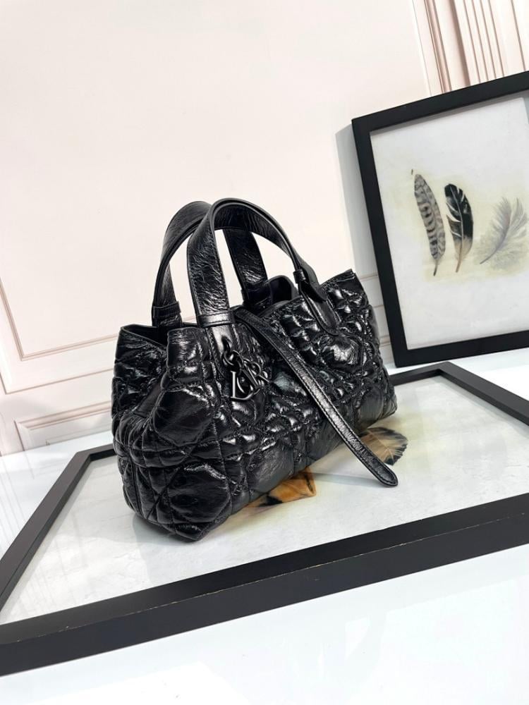 Modern Refined Black Calfskin Crossbody Bag