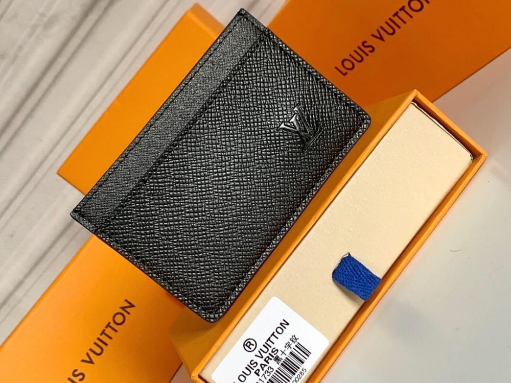 Modern Refined Wallet