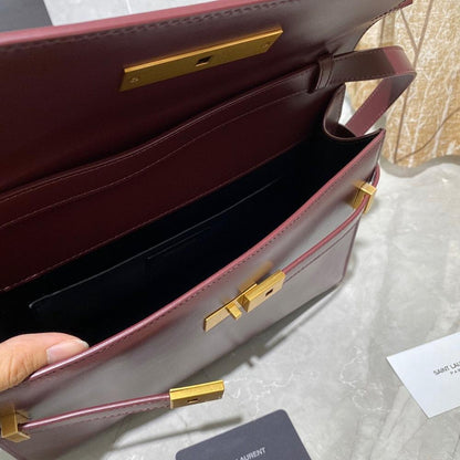 Manhattan Leather Shoulder Bag