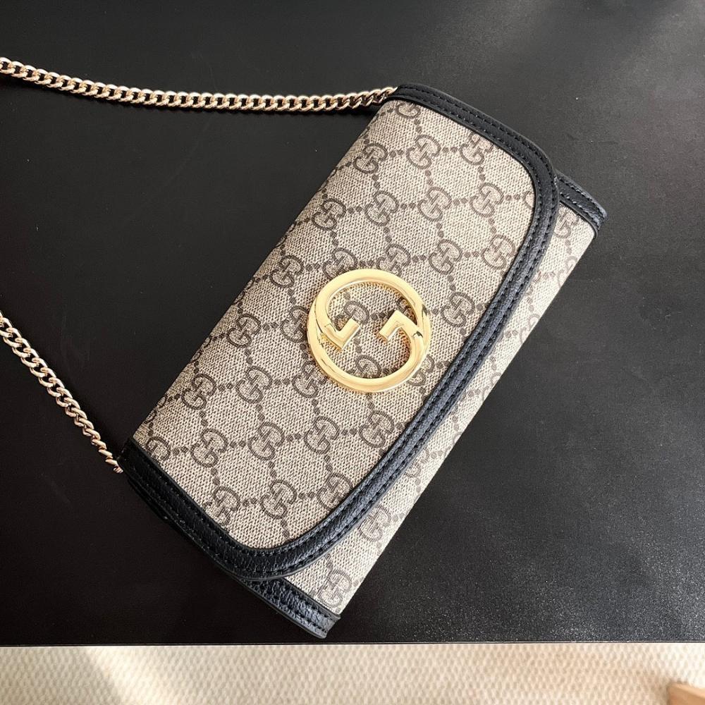 Alma Crossbody Bag