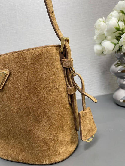 Bucket Bag