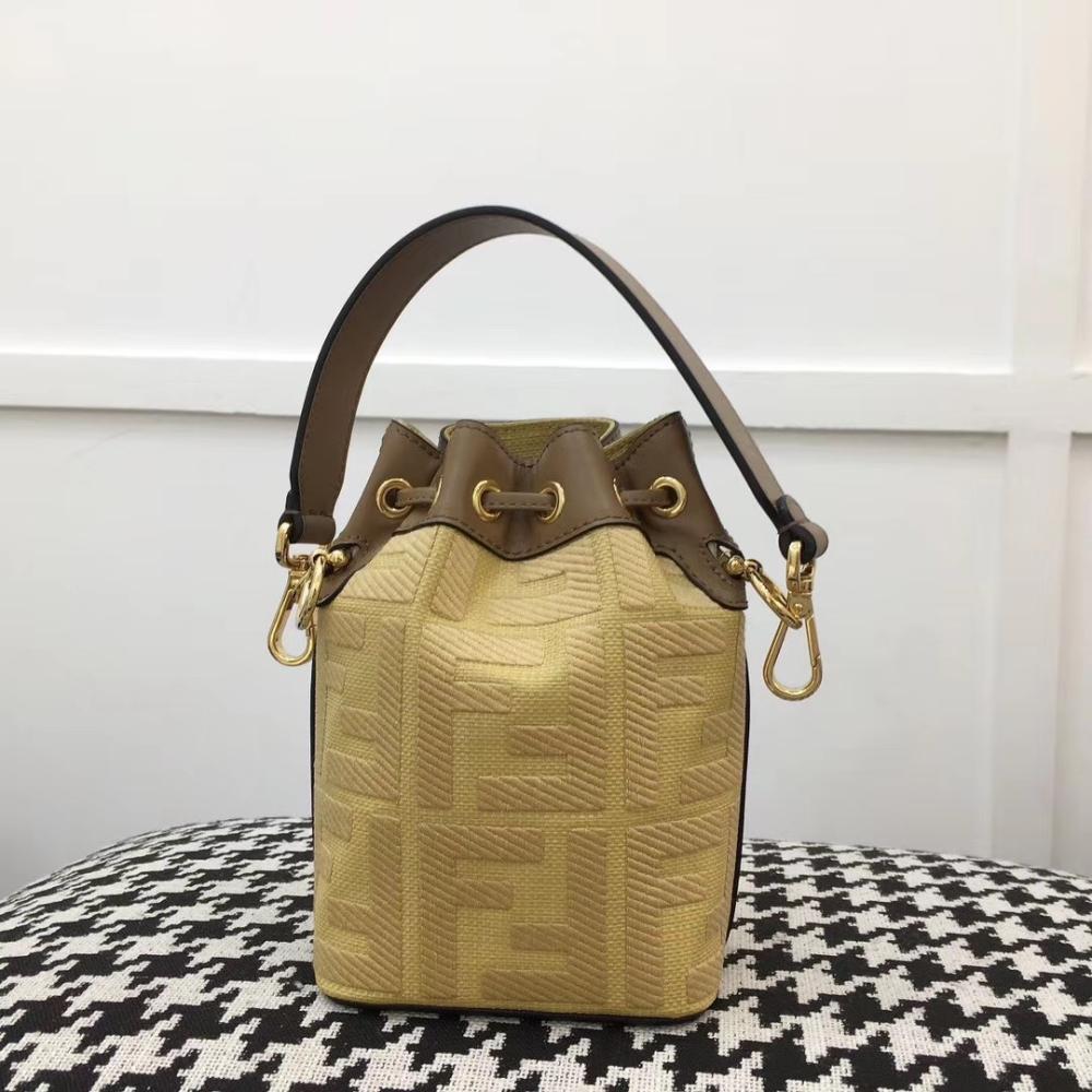 Classic Leather Shoulder Bag