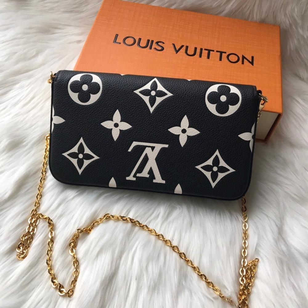 Classic Italian-Inspired Leather Top Handle Bag