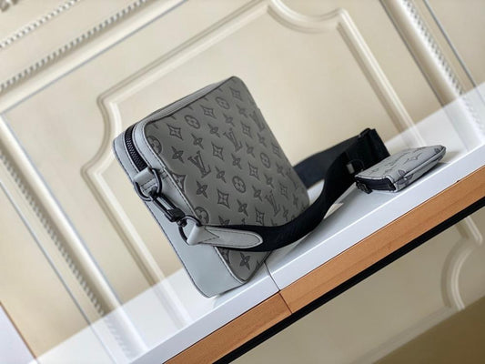 Stylish Leather Shoulder Bag – Special Edition