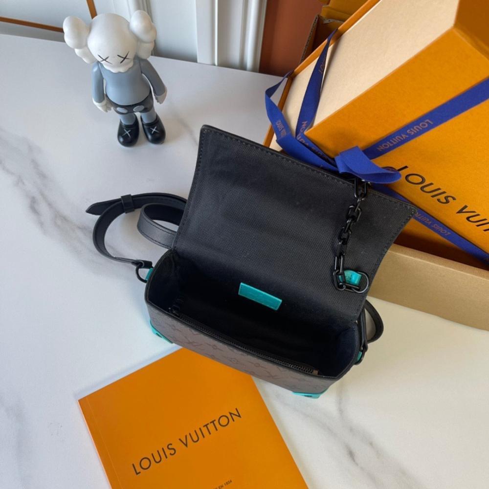 Stylish Monogram Leather Shoulder Bag – Limited Edition