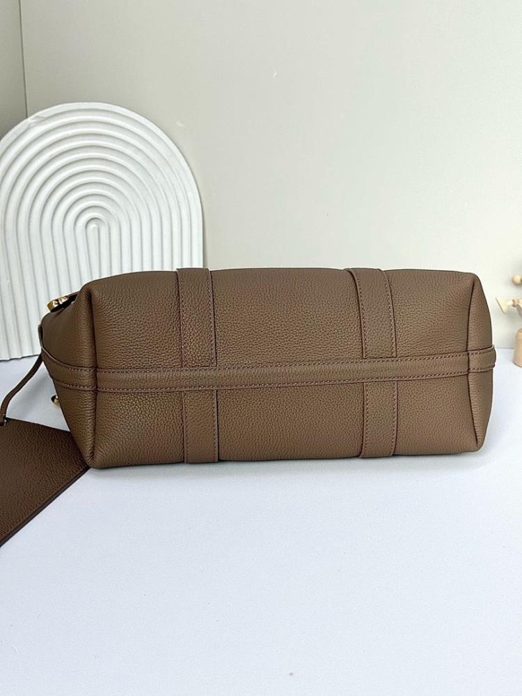 Modern Refined Leather Tote Bag