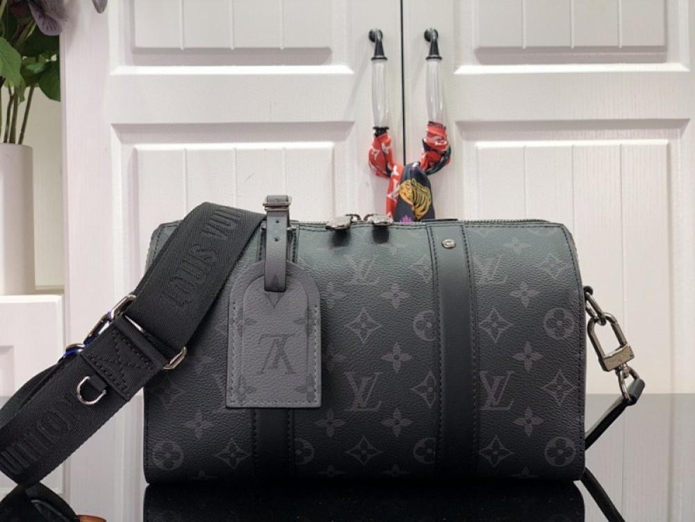 Practical Elegant Travel Bag
