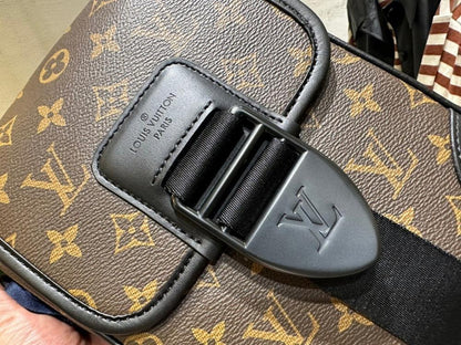 Classic Luxury Embroidered Leather Shoulder Bag