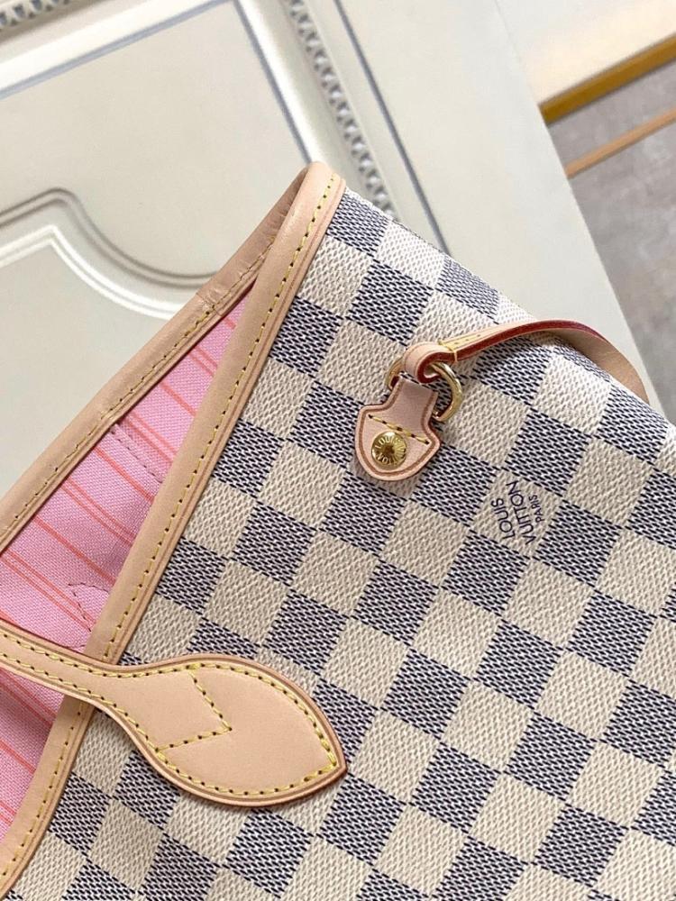 Elegant Top Handle Bag – Special Edition