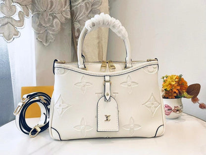 Modern Leather Crossbody Bag – Special Edition
