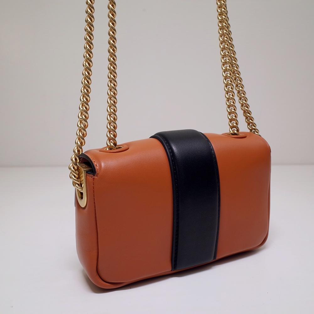 Classic Shoulder Bag
