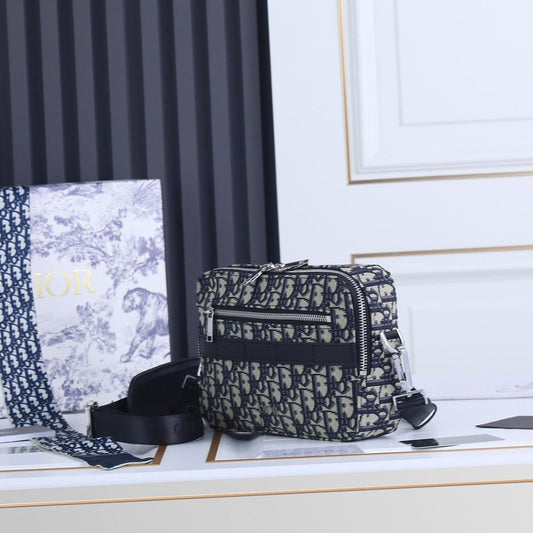 Classic Italian-Inspired Top Handle Bag