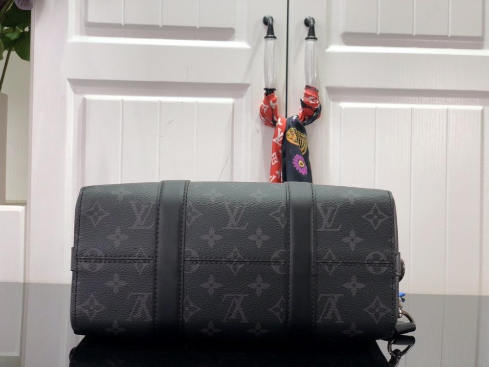 Practical Elegant Travel Bag