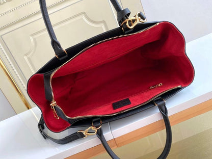 Modern Leather Shoulder Bag