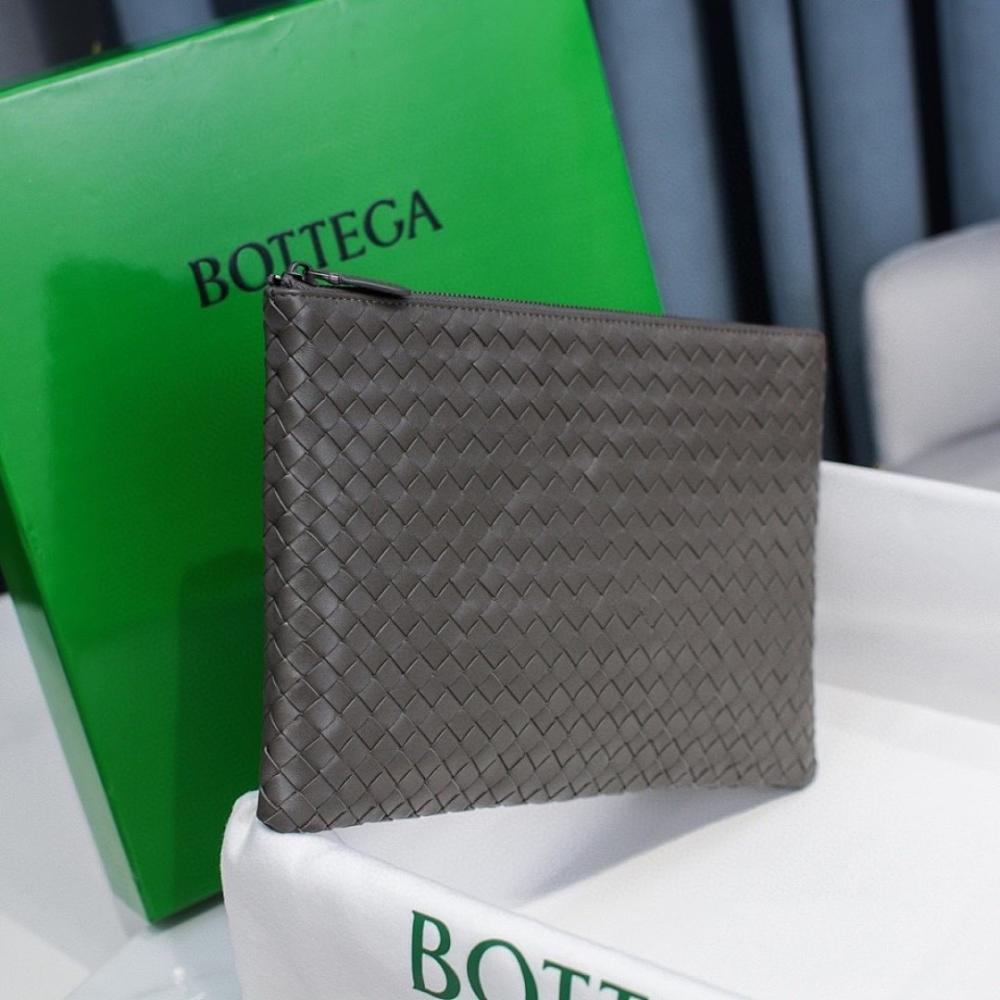 Modern Luxury Quilted Lambskin Bag – Limited Edition