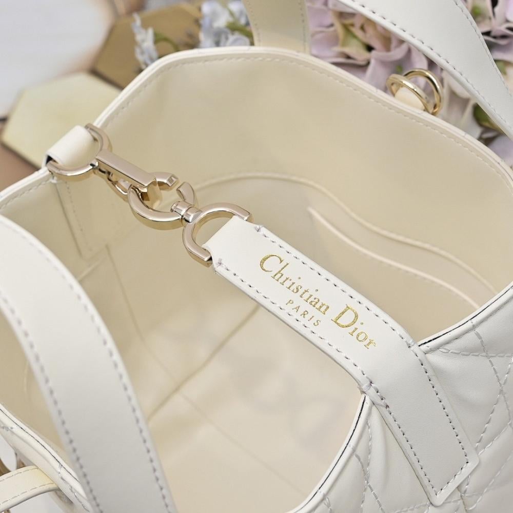 Alma Calfskin Shoulder Bag